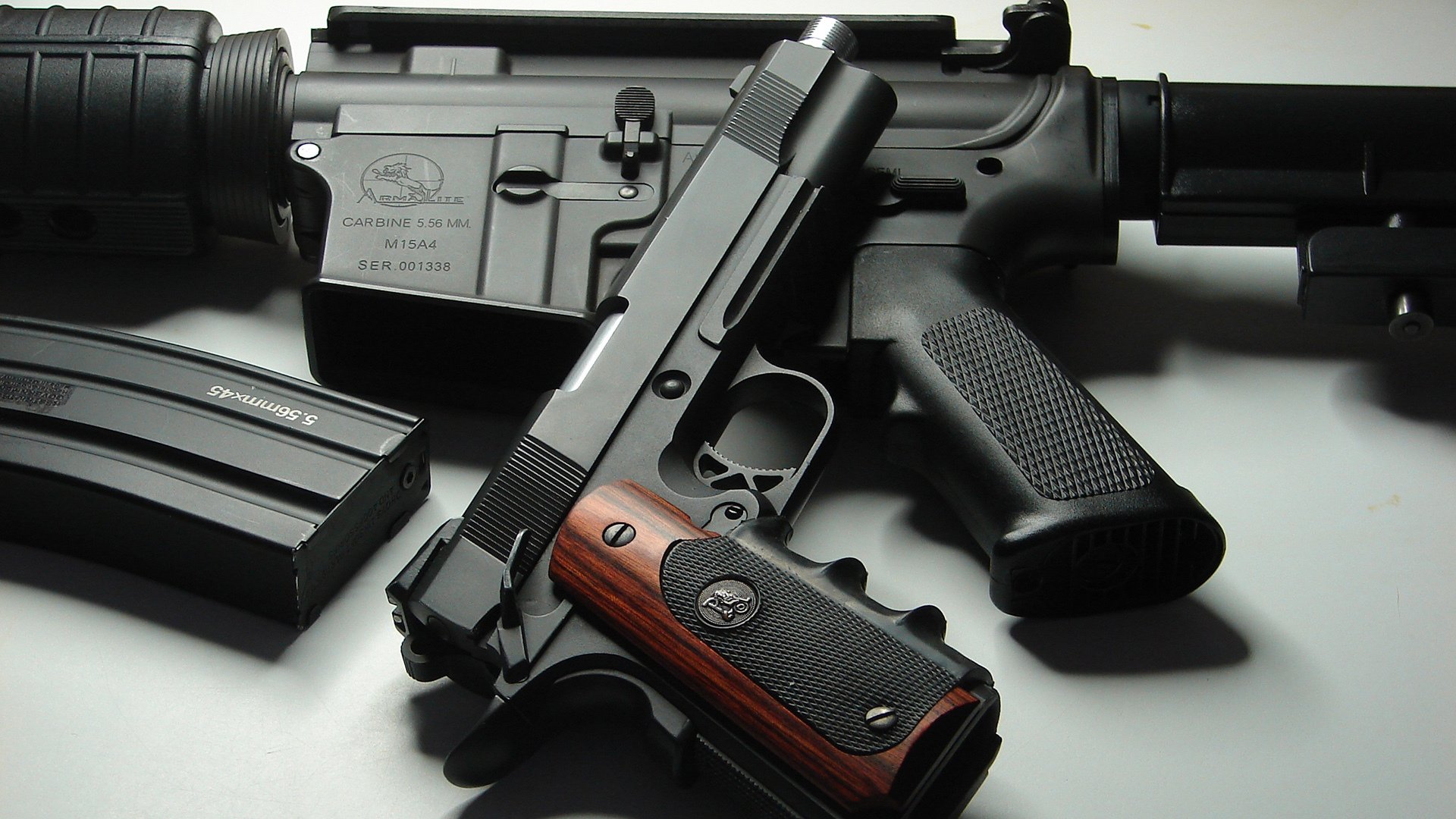 爱游戏体育-当足球巨星闯入篮球世界，姆巴佩季后赛神话与里昂欧冠捷报